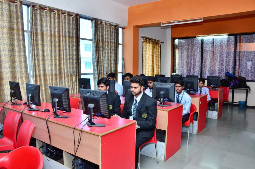 COMPUTER CENTRE - NIPS, BHOPAL (MP)